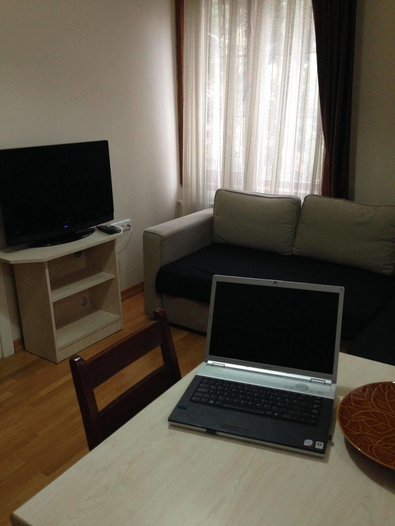 Gulhane Apartments غومْبيت المظهر الخارجي الصورة