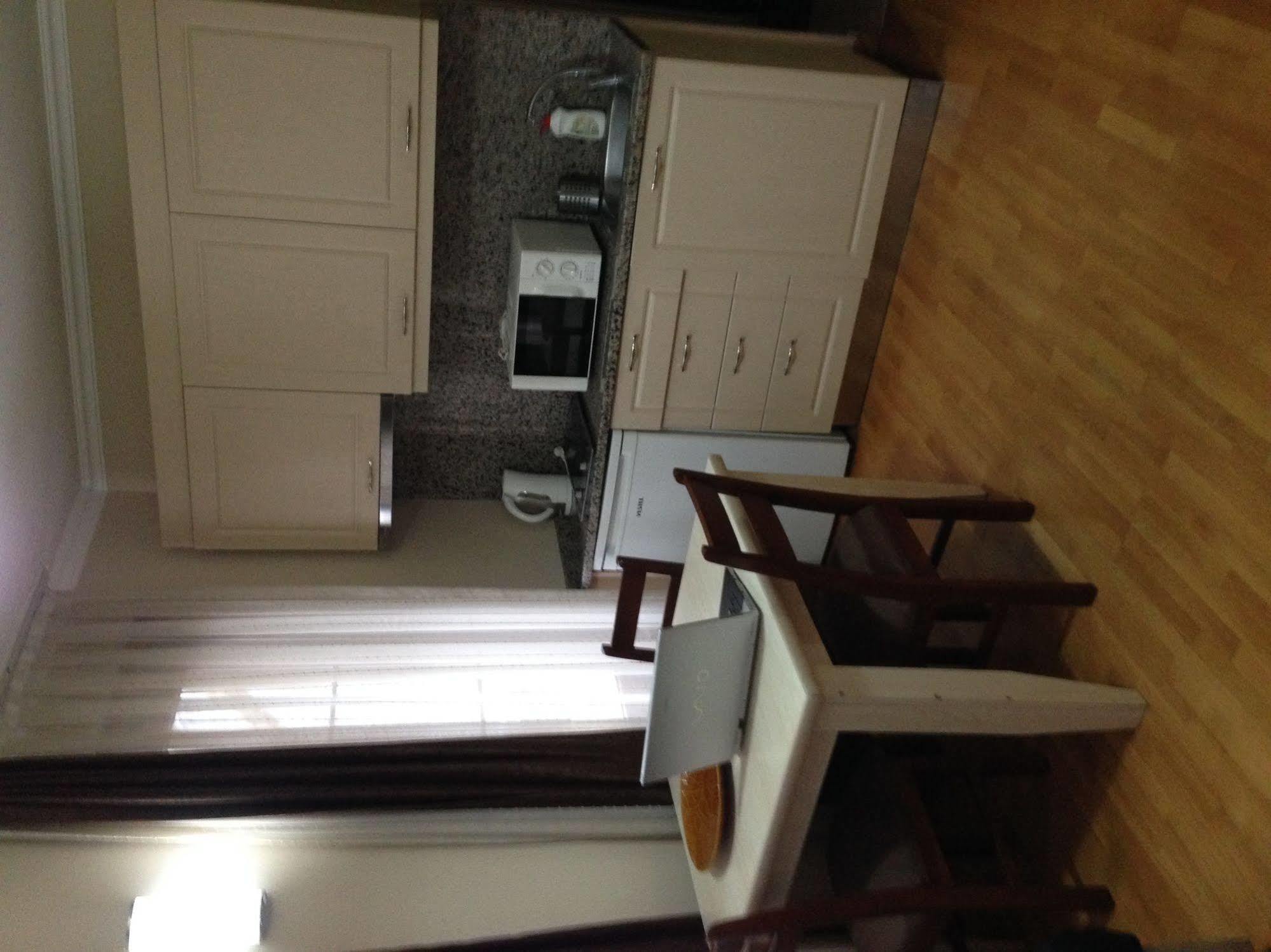 Gulhane Apartments غومْبيت المظهر الخارجي الصورة