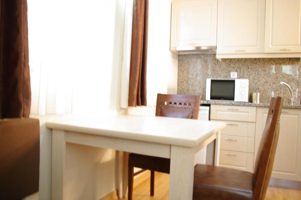 Gulhane Apartments غومْبيت المظهر الخارجي الصورة